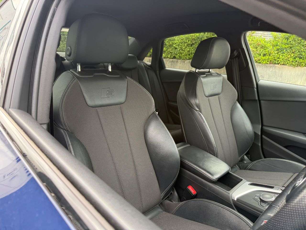 2017 AUDI A4 2017 AUDI A4