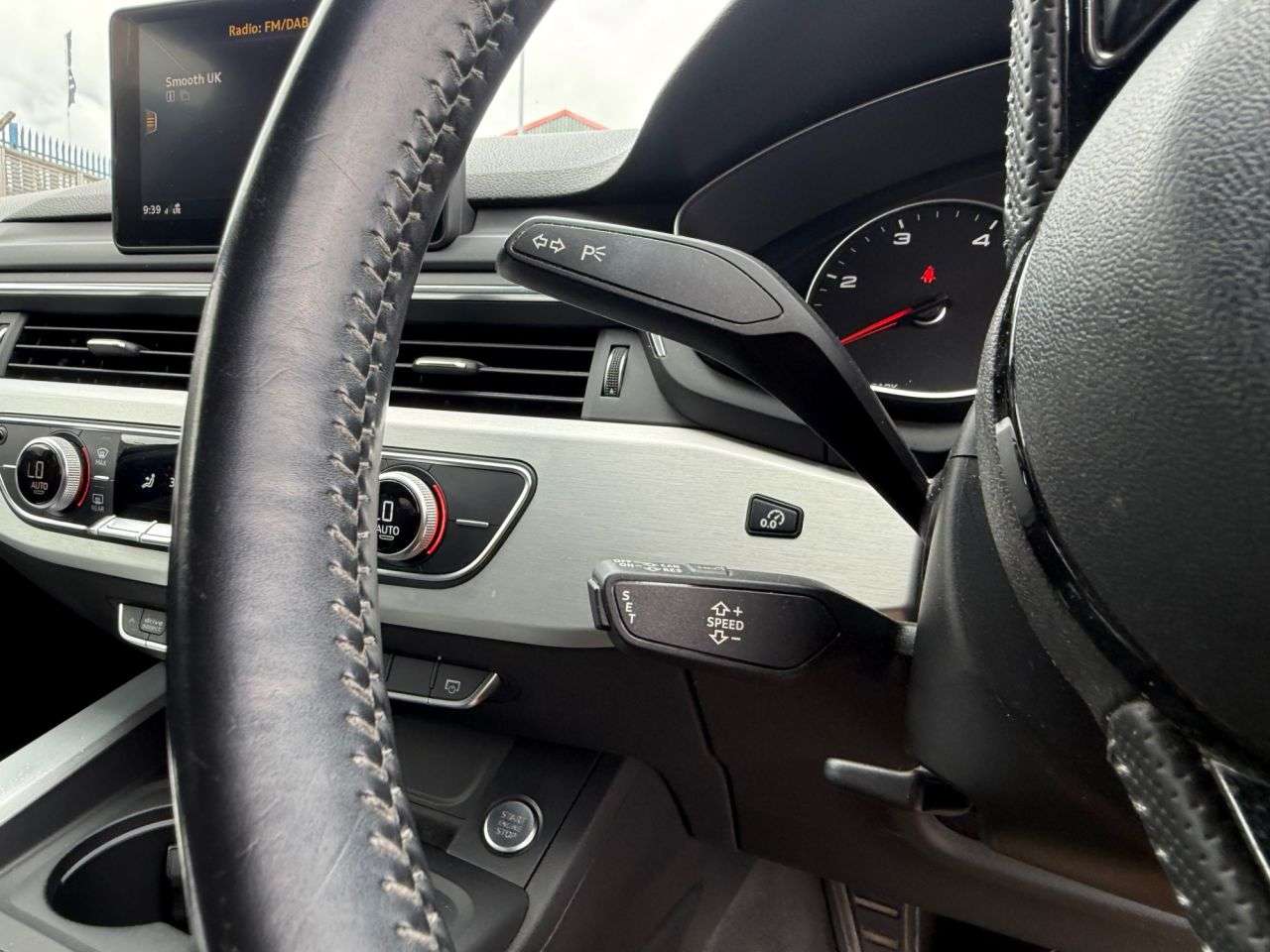 2017 AUDI A4 2017 AUDI A4