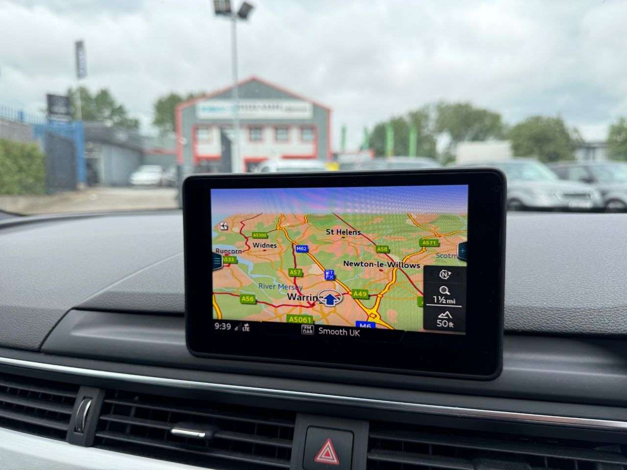 2017 AUDI A4 2017 AUDI A4