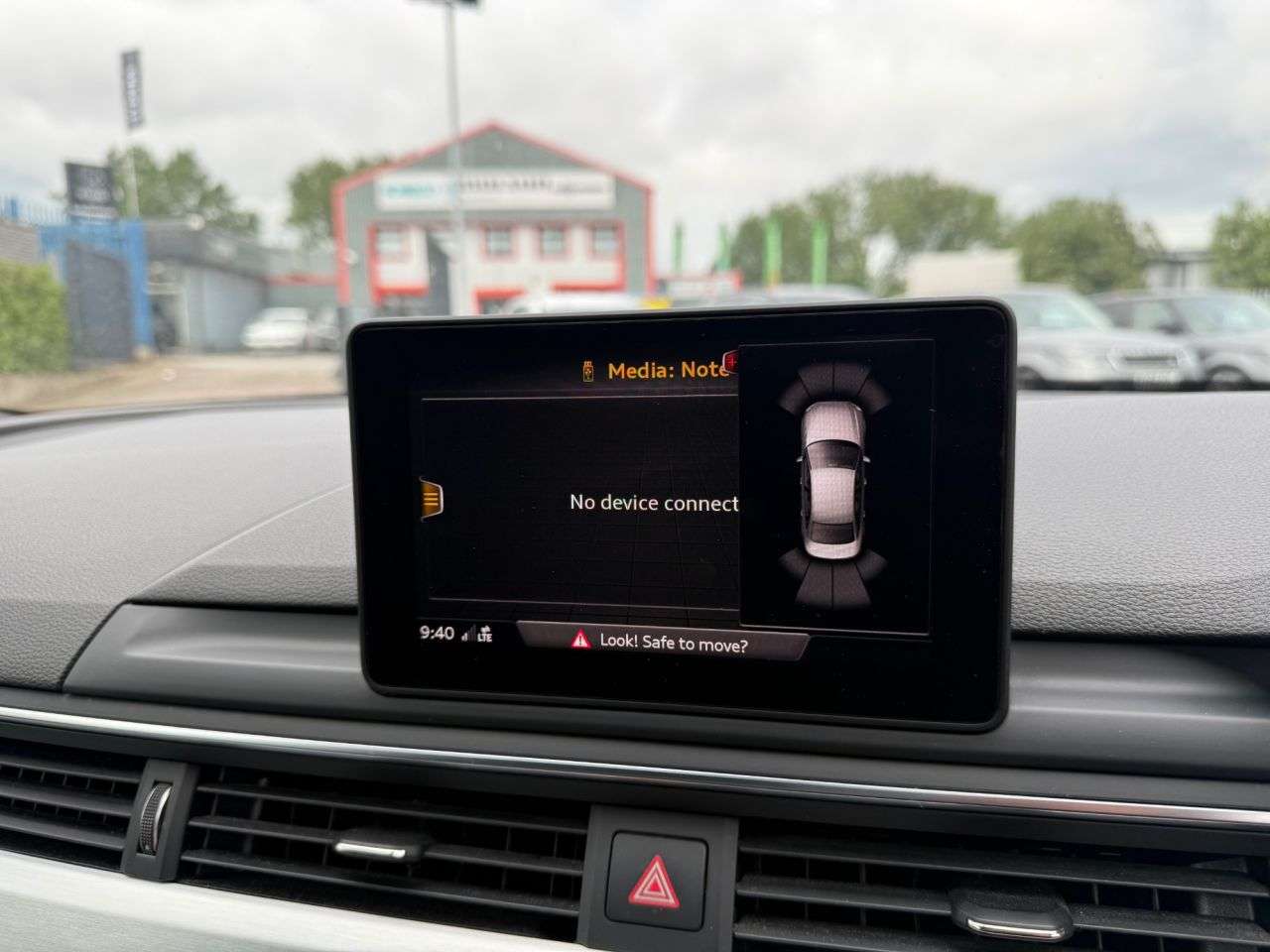 2017 AUDI A4 2017 AUDI A4