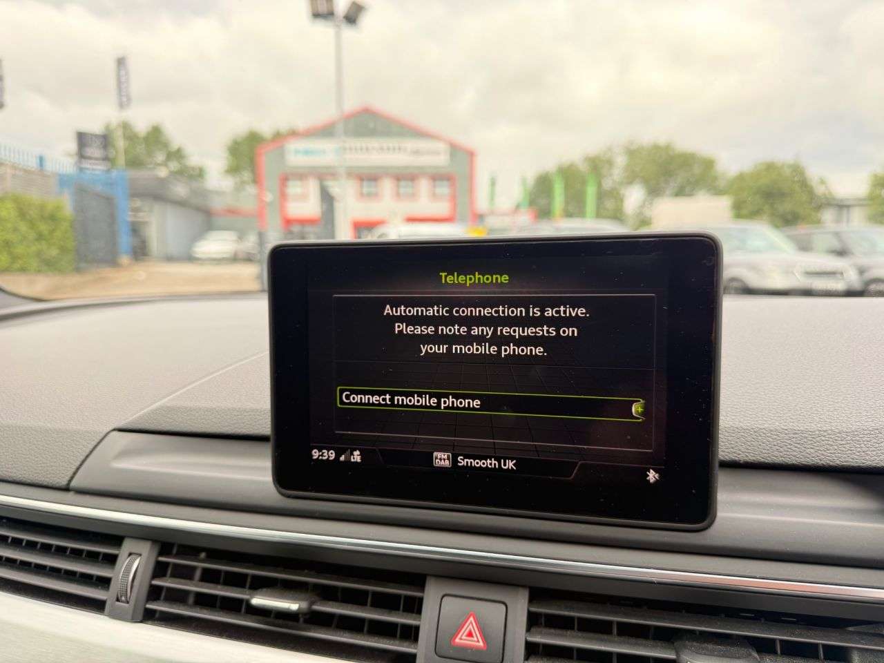 2017 AUDI A4 2017 AUDI A4