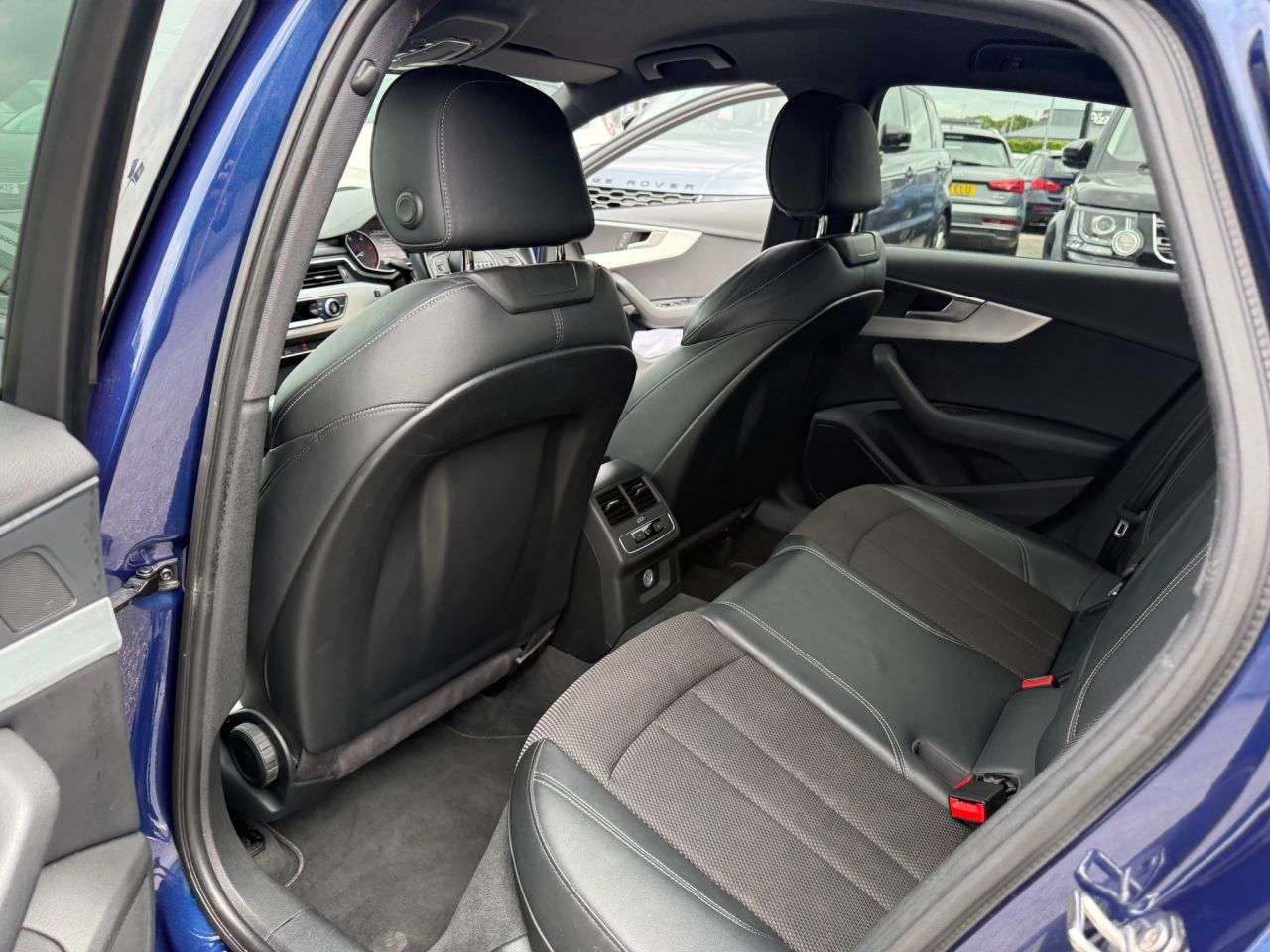 2017 AUDI A4 2017 AUDI A4