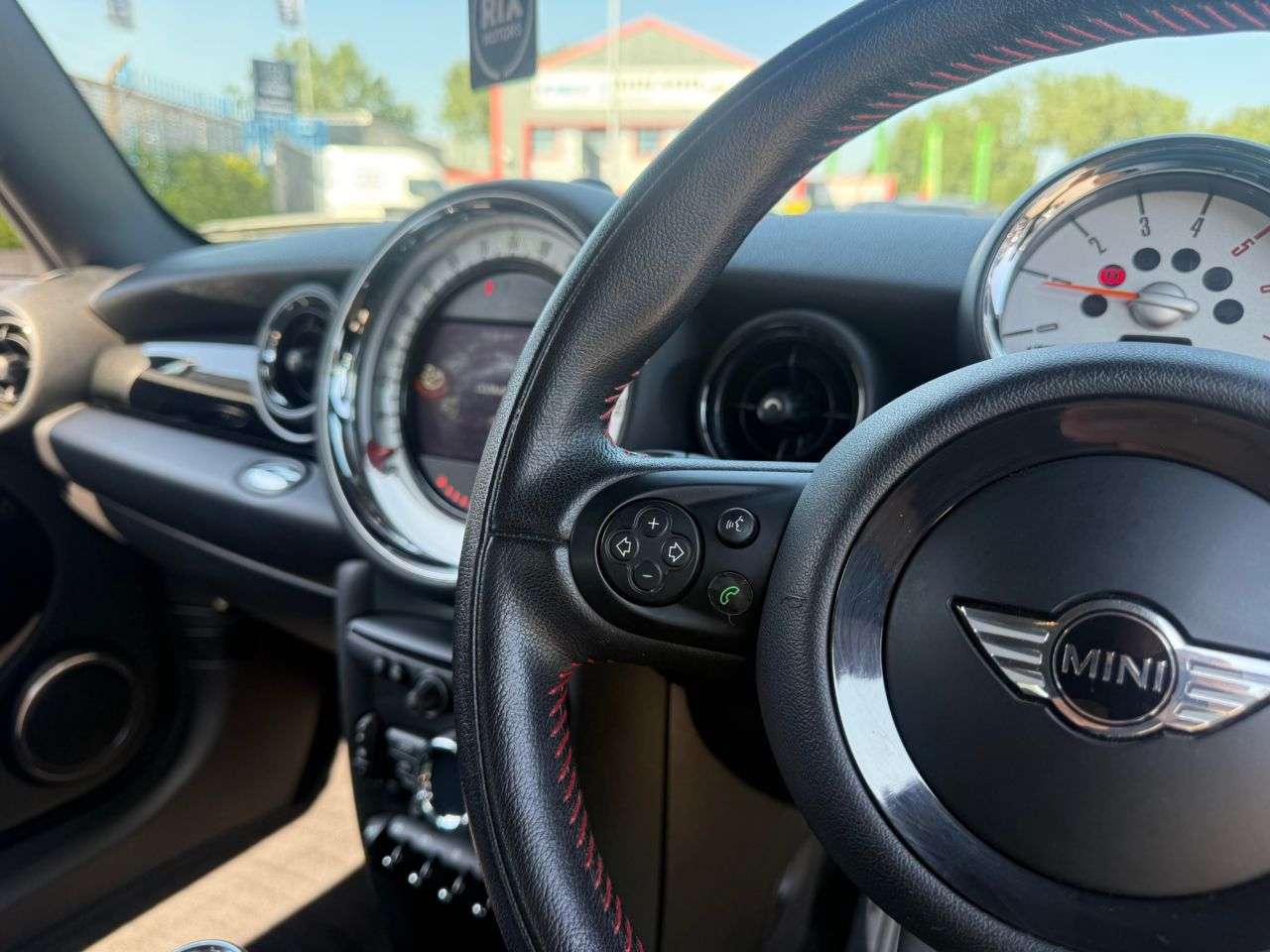 2013 MINI HATCH 2013 MINI HATCH