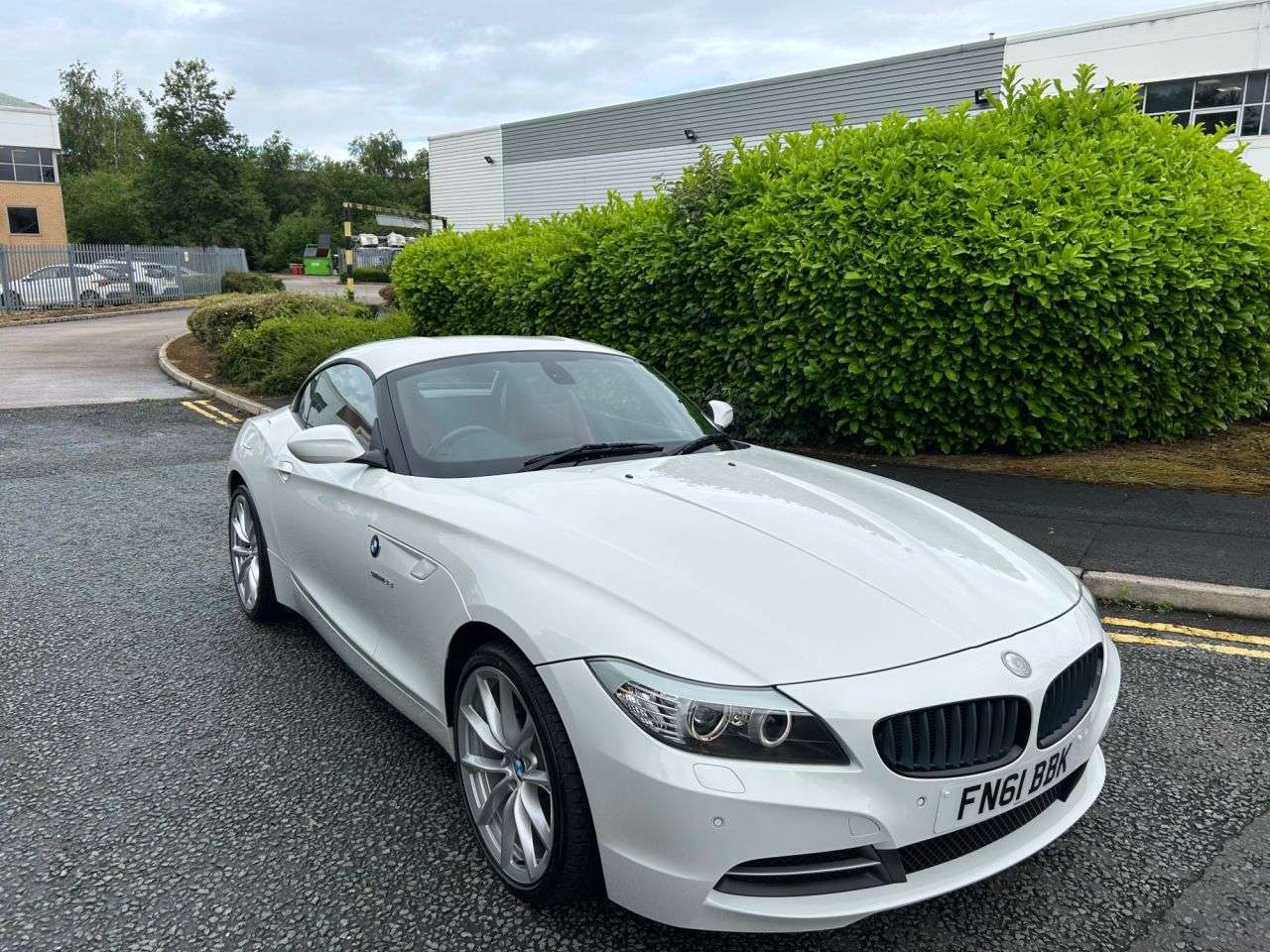 A 2011 BMW Z4 2.5 23i Highline Edition Convertible 2dr Petrol Manual sDrive Euro 5 (204 p A 2011 BMW Z4 2.5 23i Highline Edition Convertible 2dr Petrol Manual sDrive Euro 5 (204 p