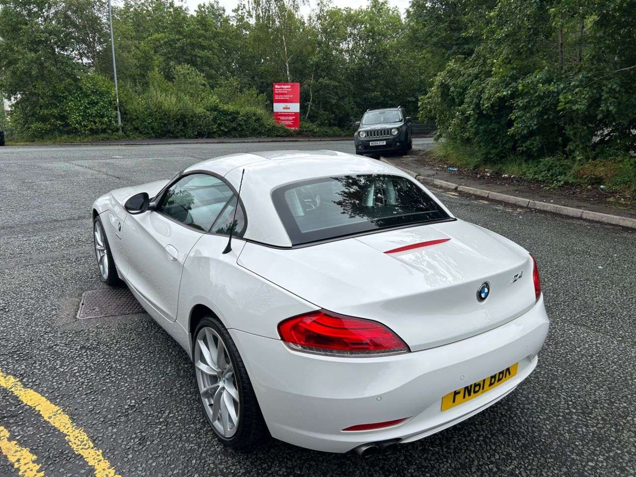 2011 BMW Z4 2011 BMW Z4