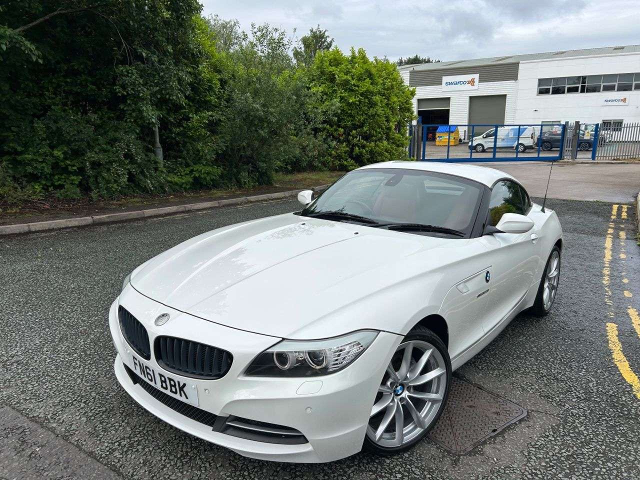 2011 BMW Z4 2011 BMW Z4