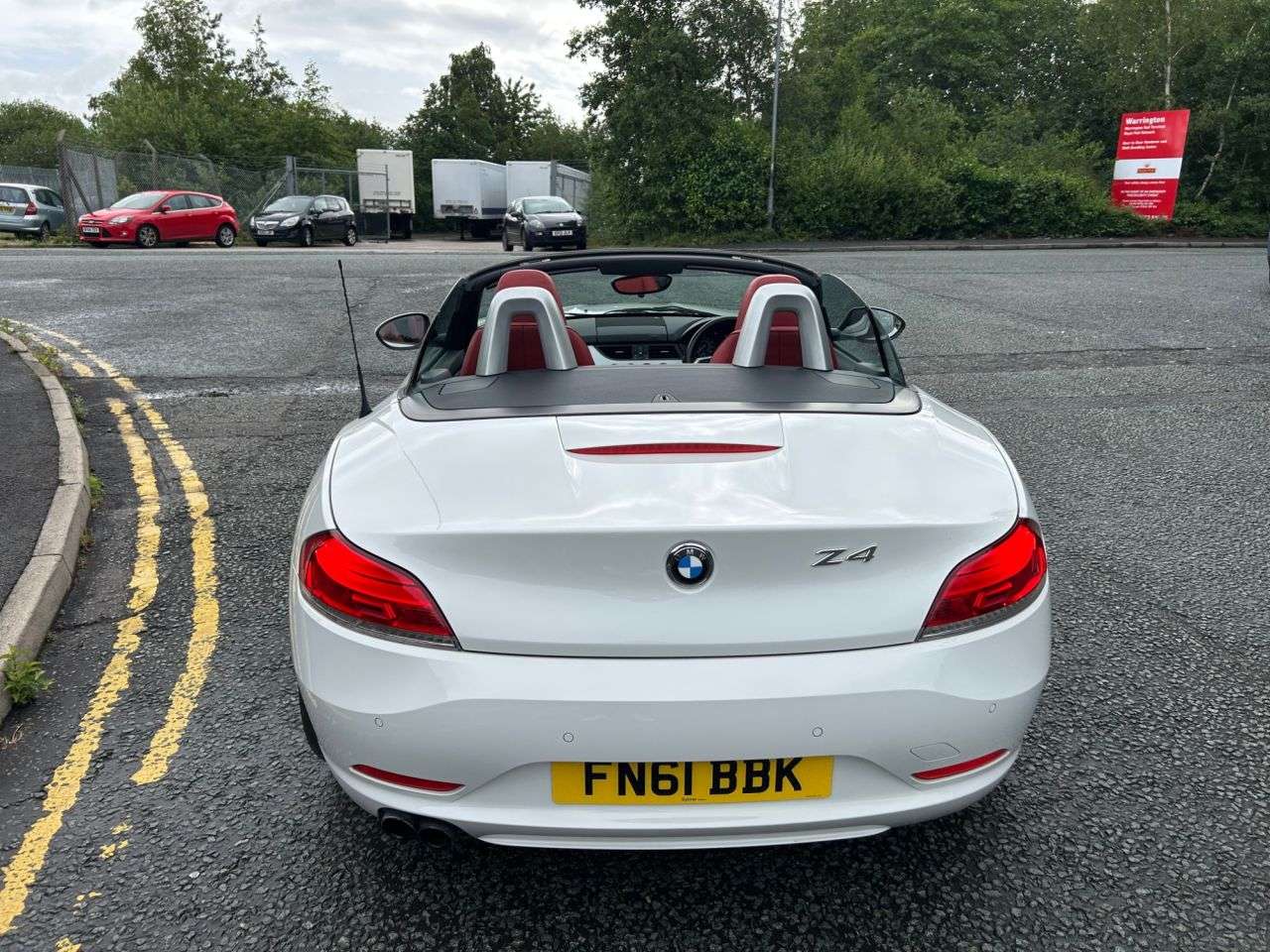 2011 BMW Z4 2011 BMW Z4