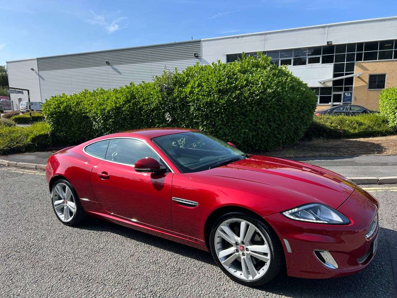 A 2014 JAGUAR XK 5.0 V8 Signature Coupe 2dr Petrol Auto Euro 5 (385 ps)-2 Former Keepers-Las A 2014 JAGUAR XK 5.0 V8 Signature Coupe 2dr Petrol Auto Euro 5 (385 ps)-2 Former Keepers-Las