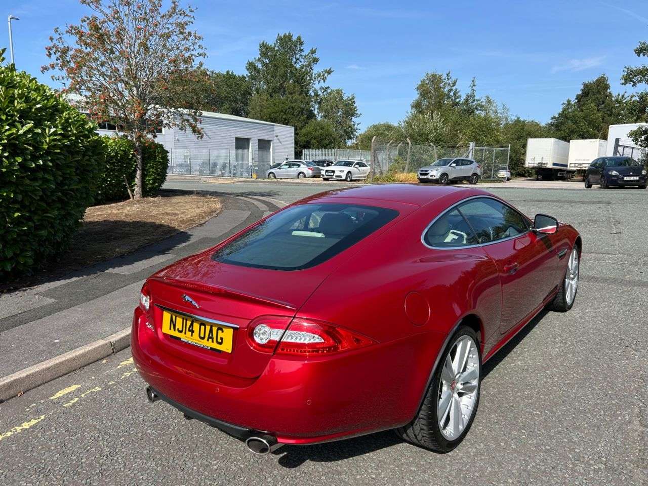 A 2014 JAGUAR XK 5.0 V8 Signature Coupe 2dr Petrol Auto Euro 5 (385 ps)-2 Former Keepers-Las A 2014 JAGUAR XK 5.0 V8 Signature Coupe 2dr Petrol Auto Euro 5 (385 ps)-2 Former Keepers-Las