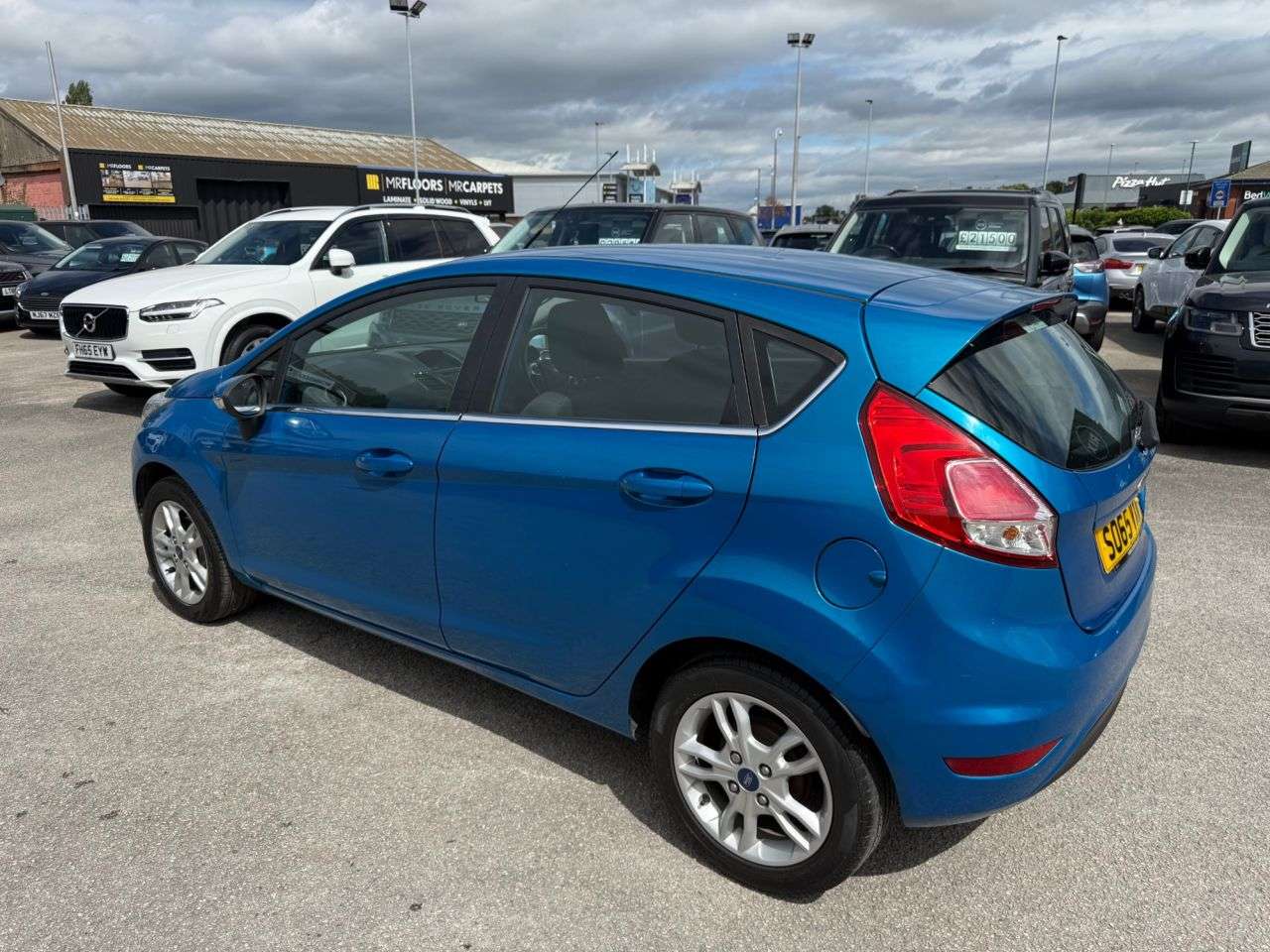 A 2016 FORD FIESTA 1.25 Zetec Hatchback 5dr Petrol Manual Euro 6 (82 ps) A 2016 FORD FIESTA 1.25 Zetec Hatchback 5dr Petrol Manual Euro 6 (82 ps)