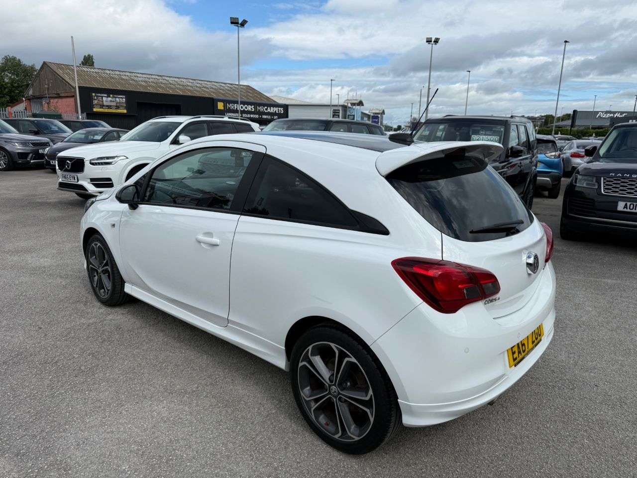 A 2017 VAUXHALL CORSA 1.4i Turbo White Edition Hatchback 3dr Petrol Manual Euro 6 (s/s) (150 ps) A 2017 VAUXHALL CORSA 1.4i Turbo White Edition Hatchback 3dr Petrol Manual Euro 6 (s/s) (150 ps)
