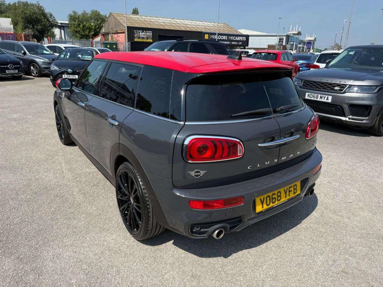 2018 MINI CLUBMAN 2018 MINI CLUBMAN