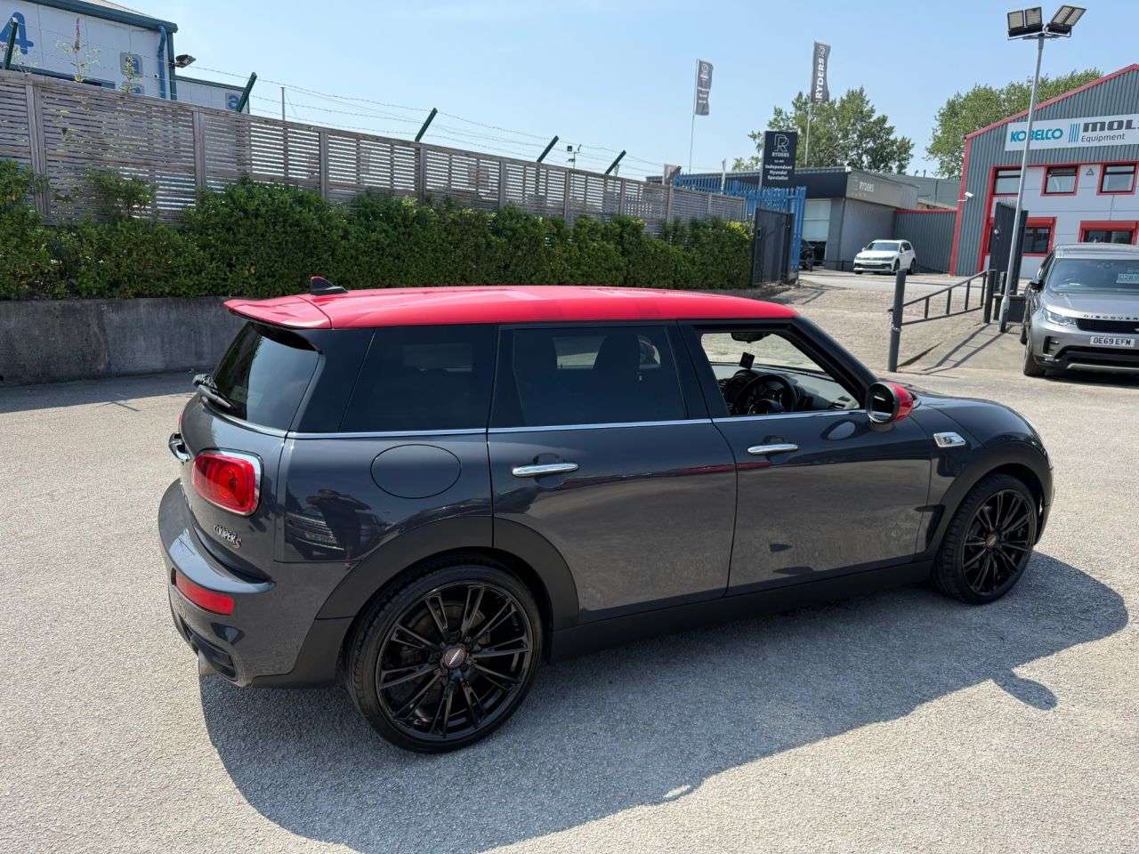 2018 MINI CLUBMAN 2018 MINI CLUBMAN