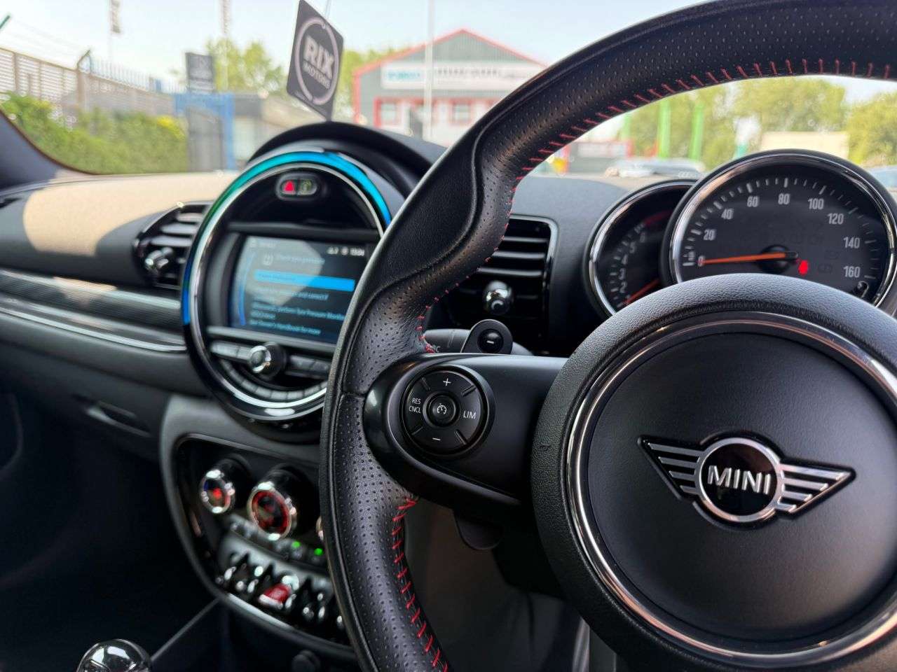 2018 MINI CLUBMAN 2018 MINI CLUBMAN