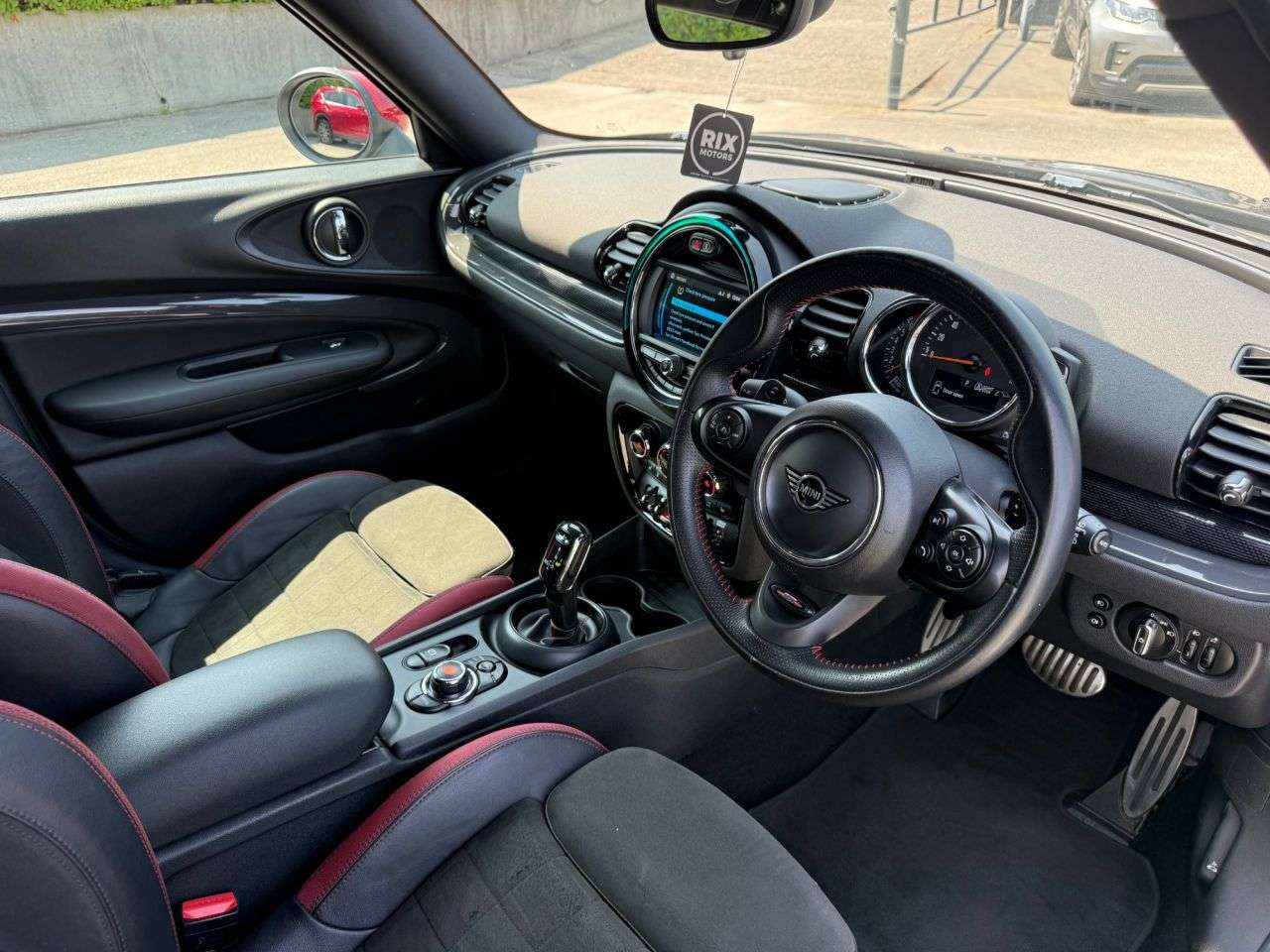 2018 MINI CLUBMAN 2018 MINI CLUBMAN