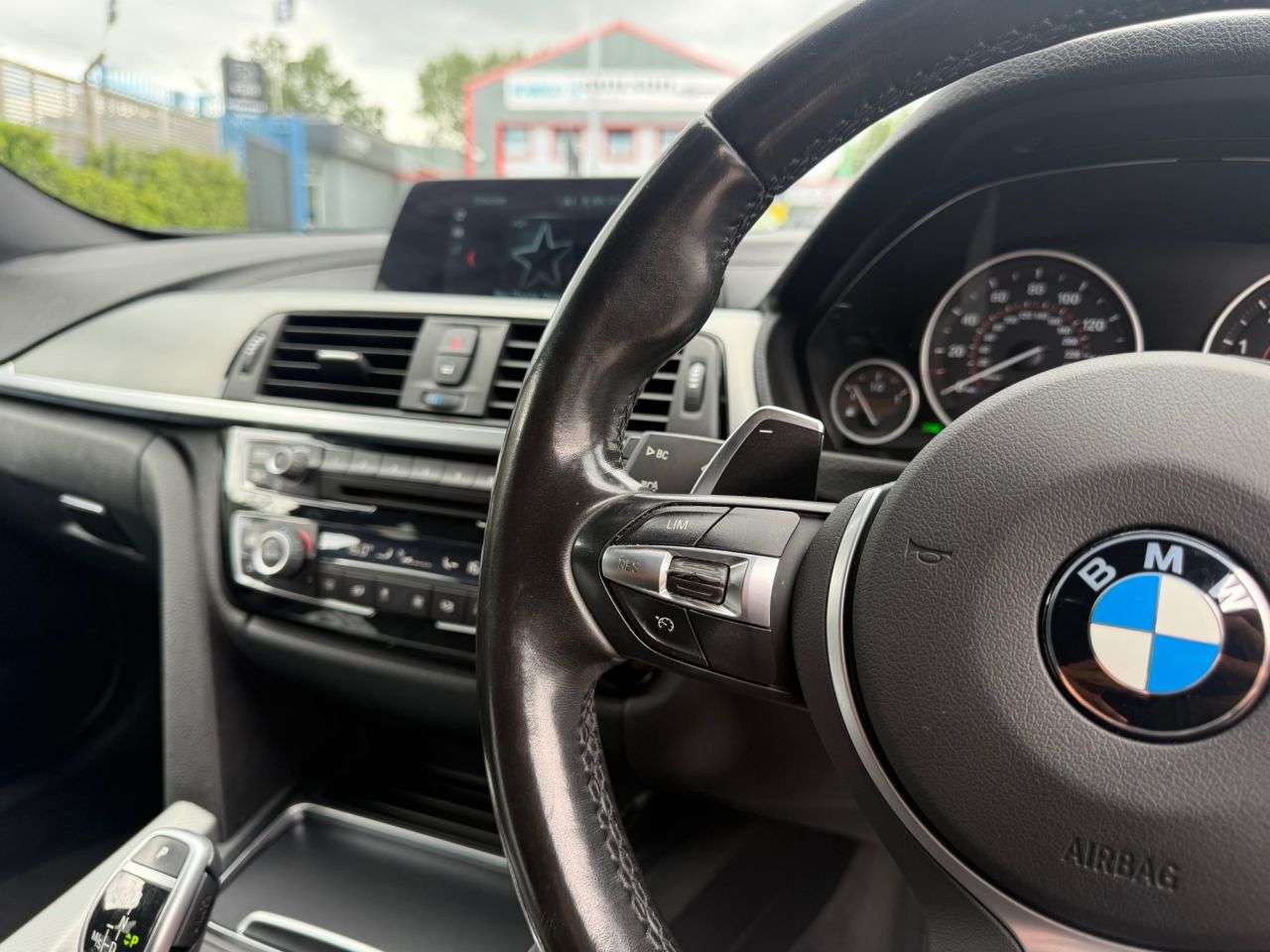 2019 BMW 3 SERIES 2019 BMW 3 SERIES