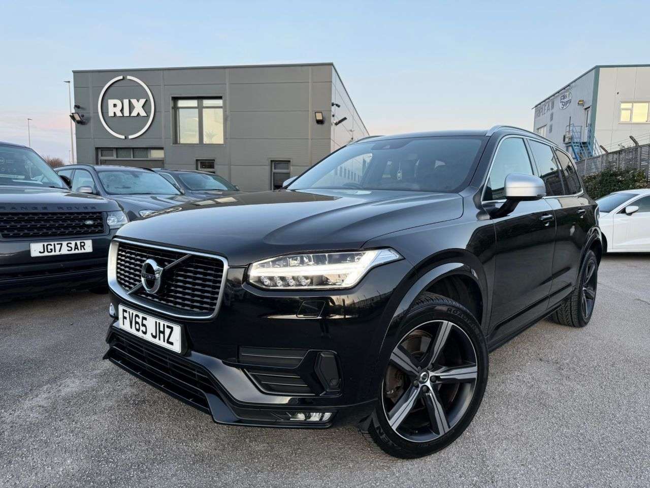 A 2015 VOLVO XC90 2.0 D5 R-Design SUV 5dr Diesel Geartronic 4WD Euro 6 (s/s) (225 ps) FINISHE A 2015 VOLVO XC90 2.0 D5 R-Design SUV 5dr Diesel Geartronic 4WD Euro 6 (s/s) (225 ps) FINISHE