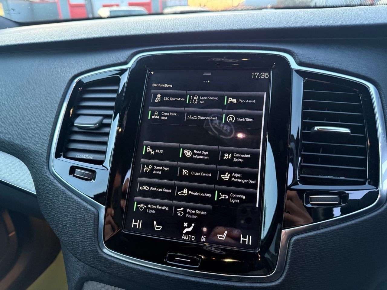 2015 VOLVO XC90 2015 VOLVO XC90