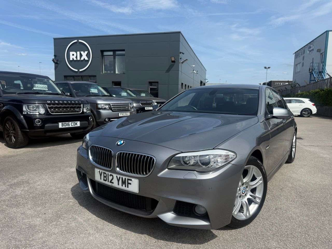 A 2012 BMW 5 SERIES 2.0 520d M Sport Saloon 4dr Diesel Steptronic Euro 5-2 FORMER KEEPERS FINIS A 2012 BMW 5 SERIES 2.0 520d M Sport Saloon 4dr Diesel Steptronic Euro 5-2 FORMER KEEPERS FINIS