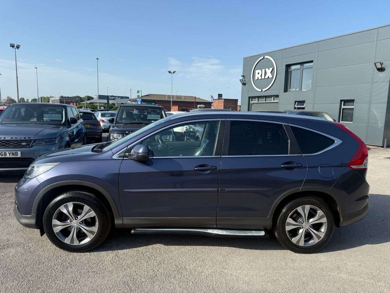 A 2013 HONDA CR-V 2.0 i-VTEC EX SUV 5dr Petrol Manual 4WD Euro 5 (s/s) (155 ps) A 2013 HONDA CR-V 2.0 i-VTEC EX SUV 5dr Petrol Manual 4WD Euro 5 (s/s) (155 ps)