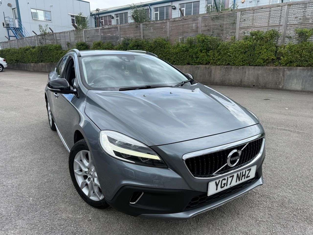 2017 VOLVO V40 CROSS COUNTRY 2017 VOLVO V40 CROSS COUNTRY