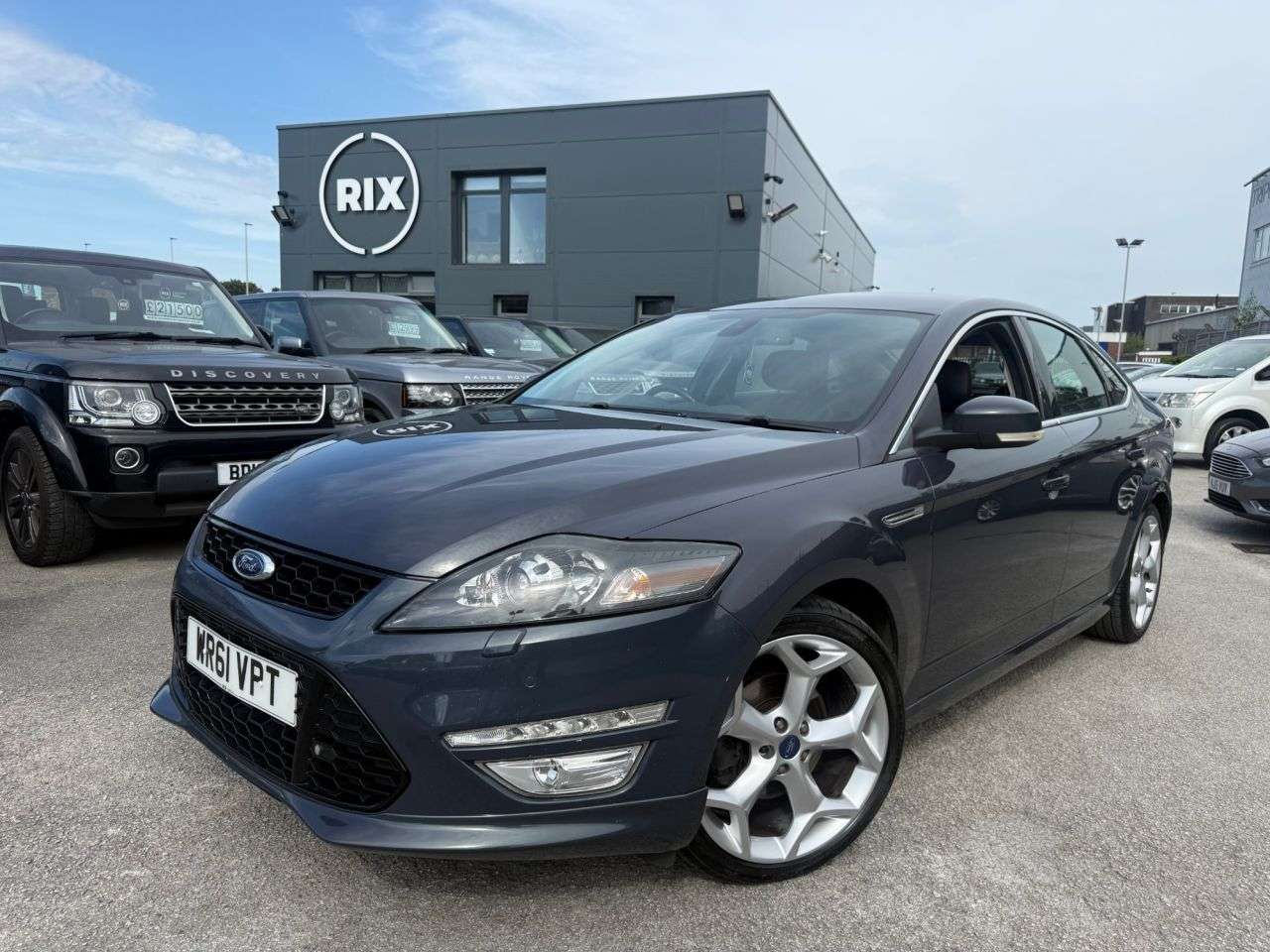 A 2011 FORD MONDEO 2.0 TDCi Titanium X Sport Hatchback 5dr Diesel Manual Euro 5 (163 ps) A 2011 FORD MONDEO 2.0 TDCi Titanium X Sport Hatchback 5dr Diesel Manual Euro 5 (163 ps)