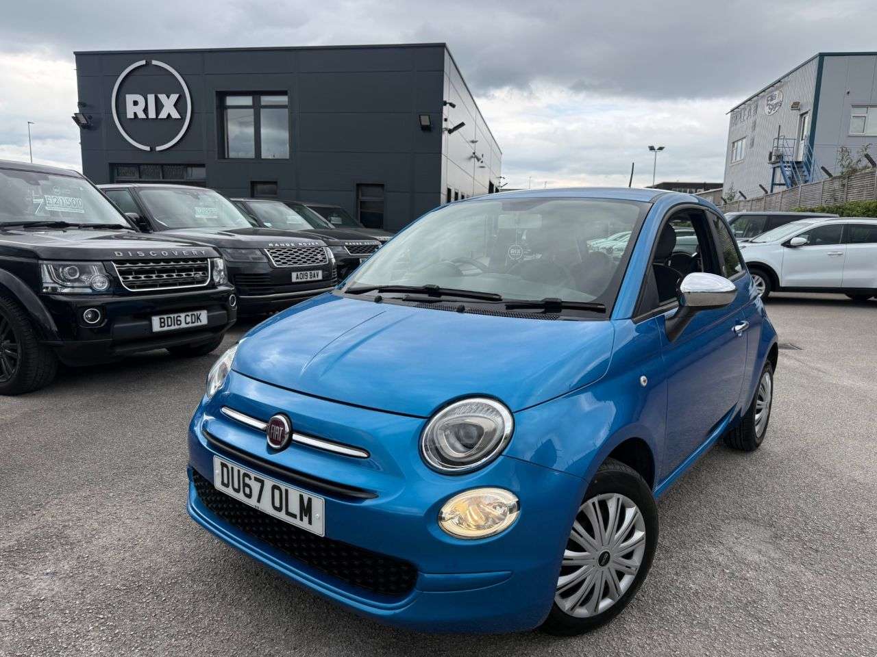 A 2017 FIAT 500 1.2 Mirror Hatchback 3dr Petrol Manual Euro 6 (s/s) (69 bhp) A 2017 FIAT 500 1.2 Mirror Hatchback 3dr Petrol Manual Euro 6 (s/s) (69 bhp)