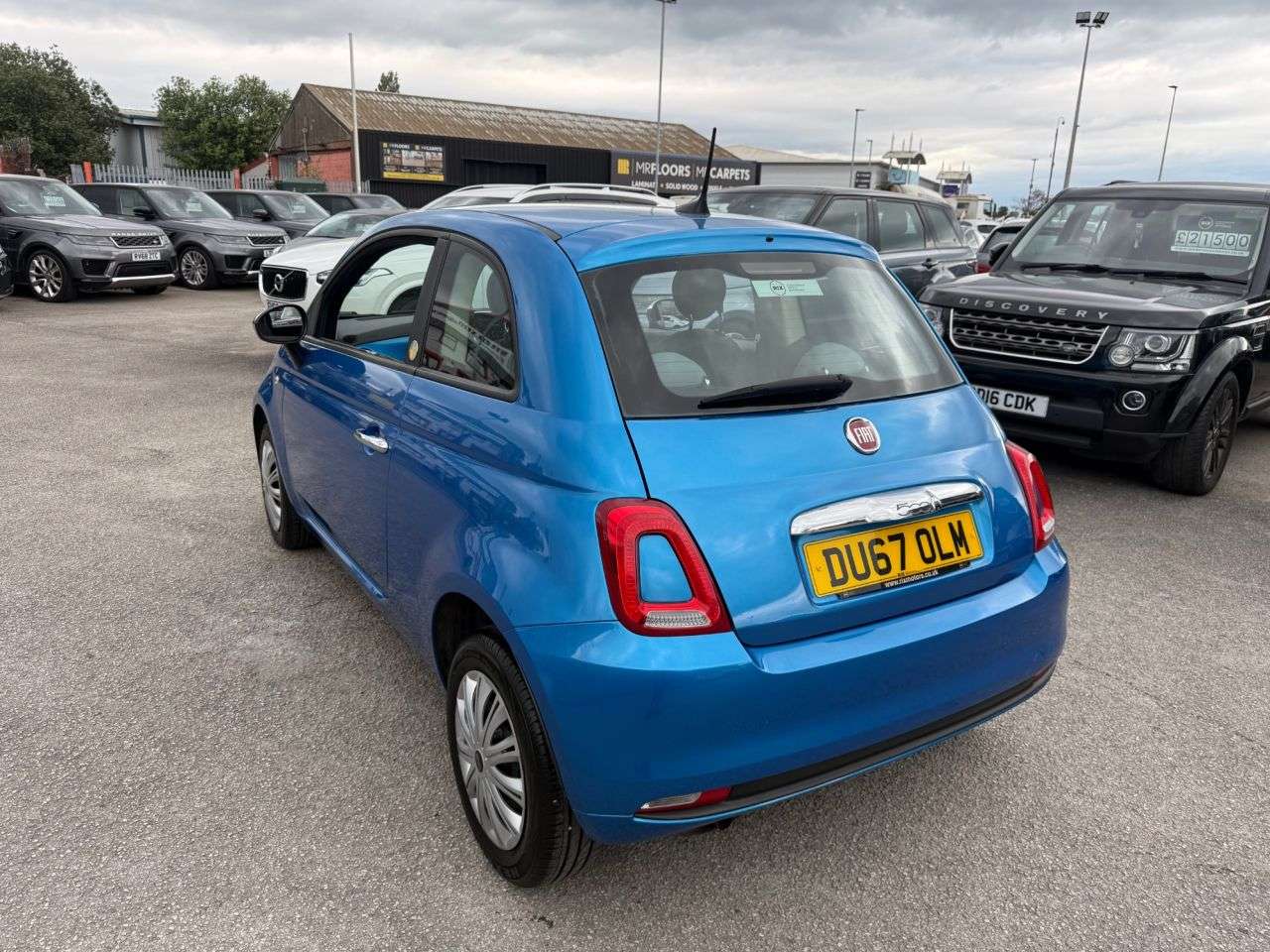 2017 FIAT 500 2017 FIAT 500