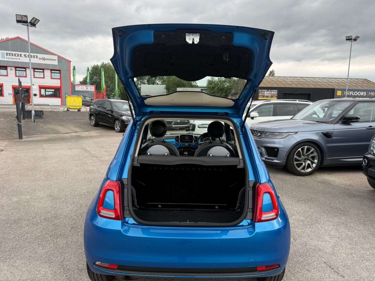 2017 FIAT 500 2017 FIAT 500