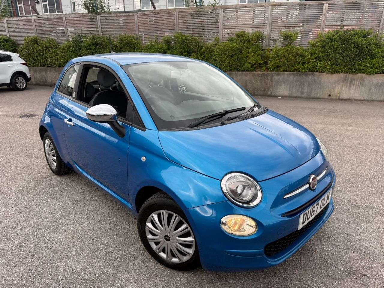 2017 FIAT 500 2017 FIAT 500