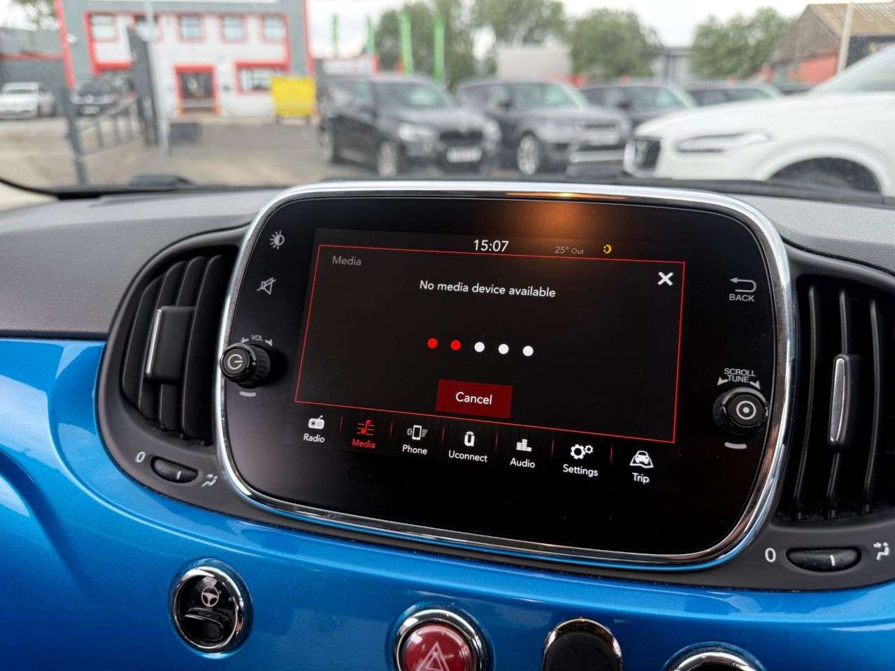 2017 FIAT 500 2017 FIAT 500