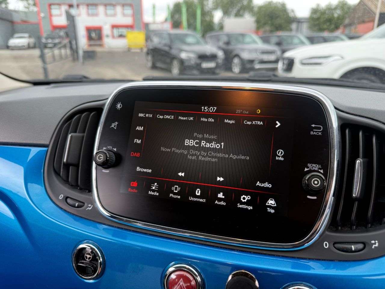 2017 FIAT 500 2017 FIAT 500