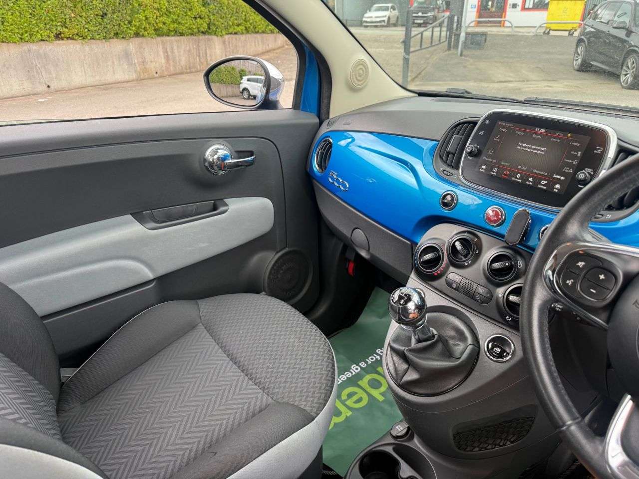 2017 FIAT 500 2017 FIAT 500