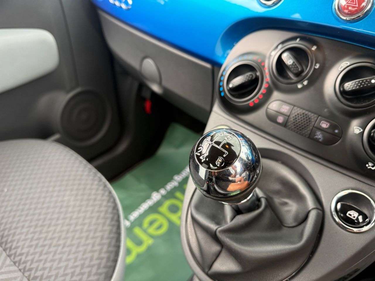 2017 FIAT 500 2017 FIAT 500