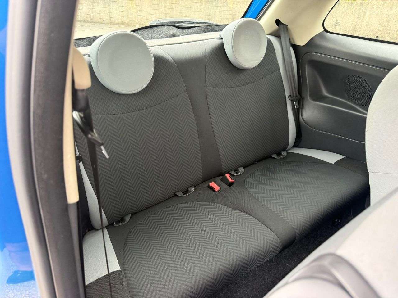 2017 FIAT 500 2017 FIAT 500