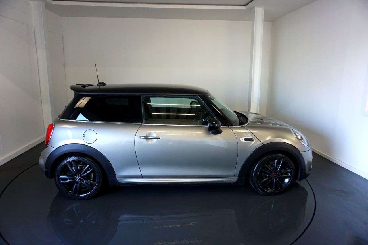 2019 MINI HATCH 2019 MINI HATCH