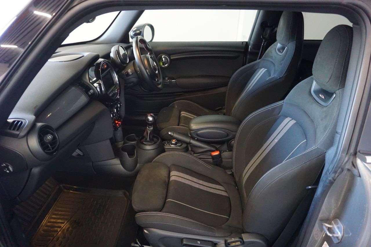 2019 MINI HATCH 2019 MINI HATCH