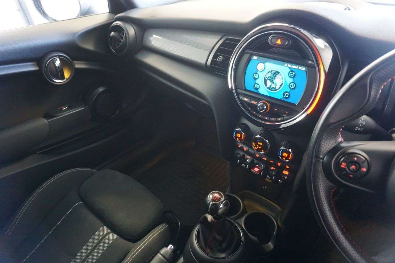 2019 MINI HATCH 2019 MINI HATCH