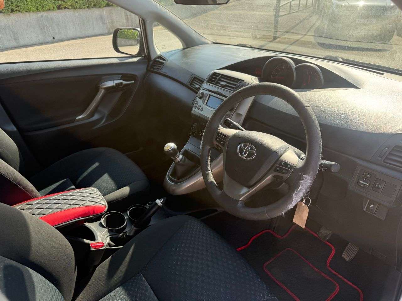 2010 TOYOTA VERSO 2010 TOYOTA VERSO