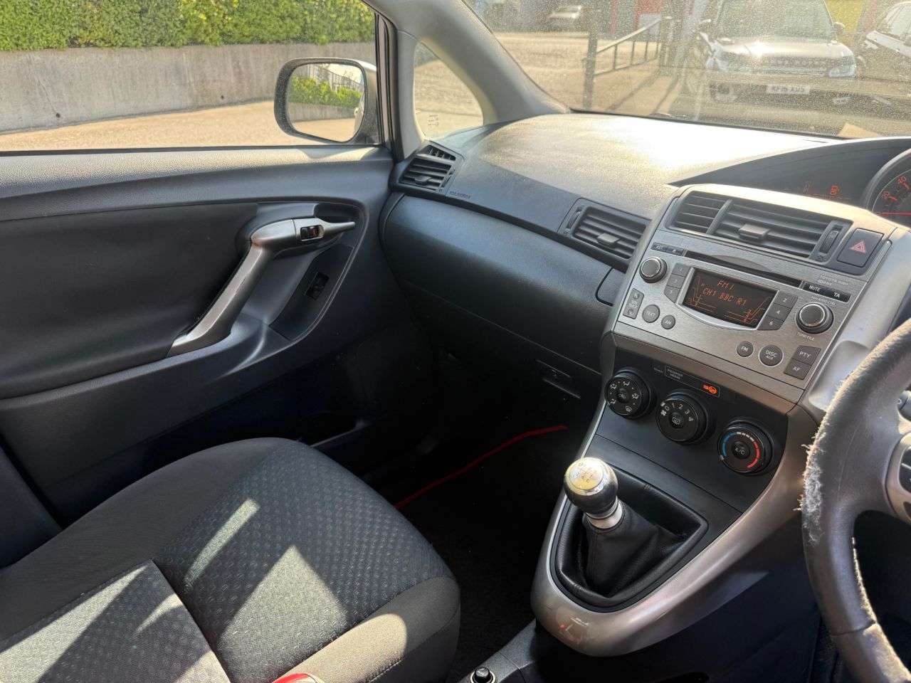 2010 TOYOTA VERSO 2010 TOYOTA VERSO