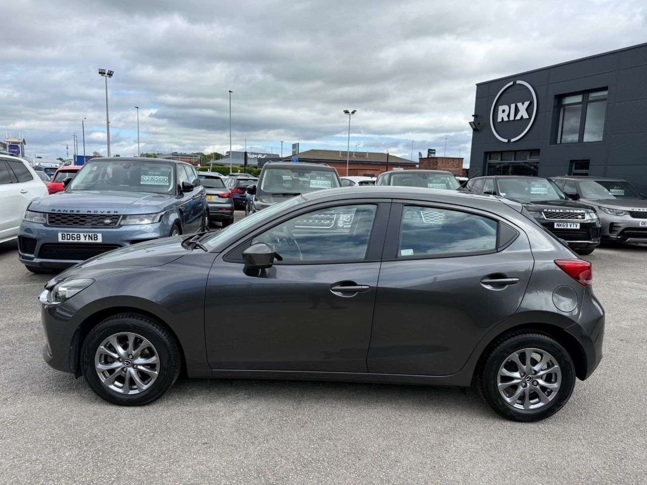 A 2021 MAZDA MAZDA2 1.5 e-SKYACTIV G MHEV MHEV SE-L Hatchback 5dr Petrol Manual Euro 6 (s/s) (9 A 2021 MAZDA MAZDA2 1.5 e-SKYACTIV G MHEV MHEV SE-L Hatchback 5dr Petrol Manual Euro 6 (s/s) (9