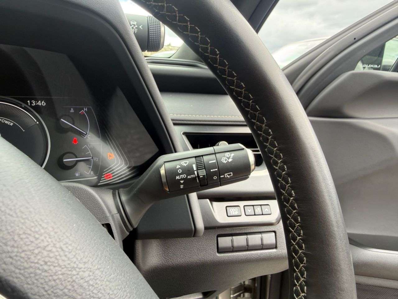 2019 LEXUS UX 2019 LEXUS UX
