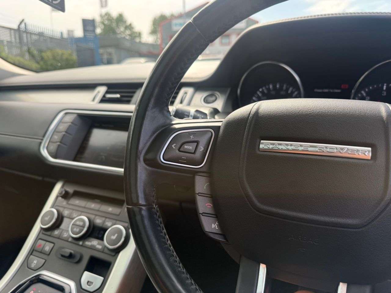 2015 LAND ROVER RANGE ROVER EVOQUE 2015 LAND ROVER RANGE ROVER EVOQUE