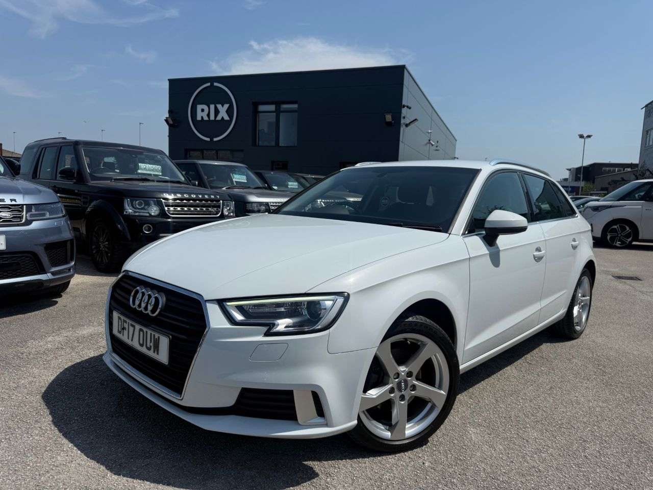 A 2017 AUDI A3 1.4 TFSI CoD Sport Sportback 5dr Petrol Manual Euro 6 (s/s) (150 ps) A 2017 AUDI A3 1.4 TFSI CoD Sport Sportback 5dr Petrol Manual Euro 6 (s/s) (150 ps)