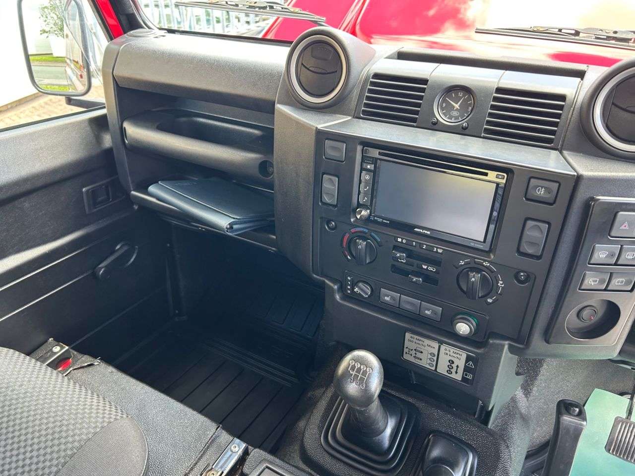 2014 LAND ROVER DEFENDER 90 2014 LAND ROVER DEFENDER 90