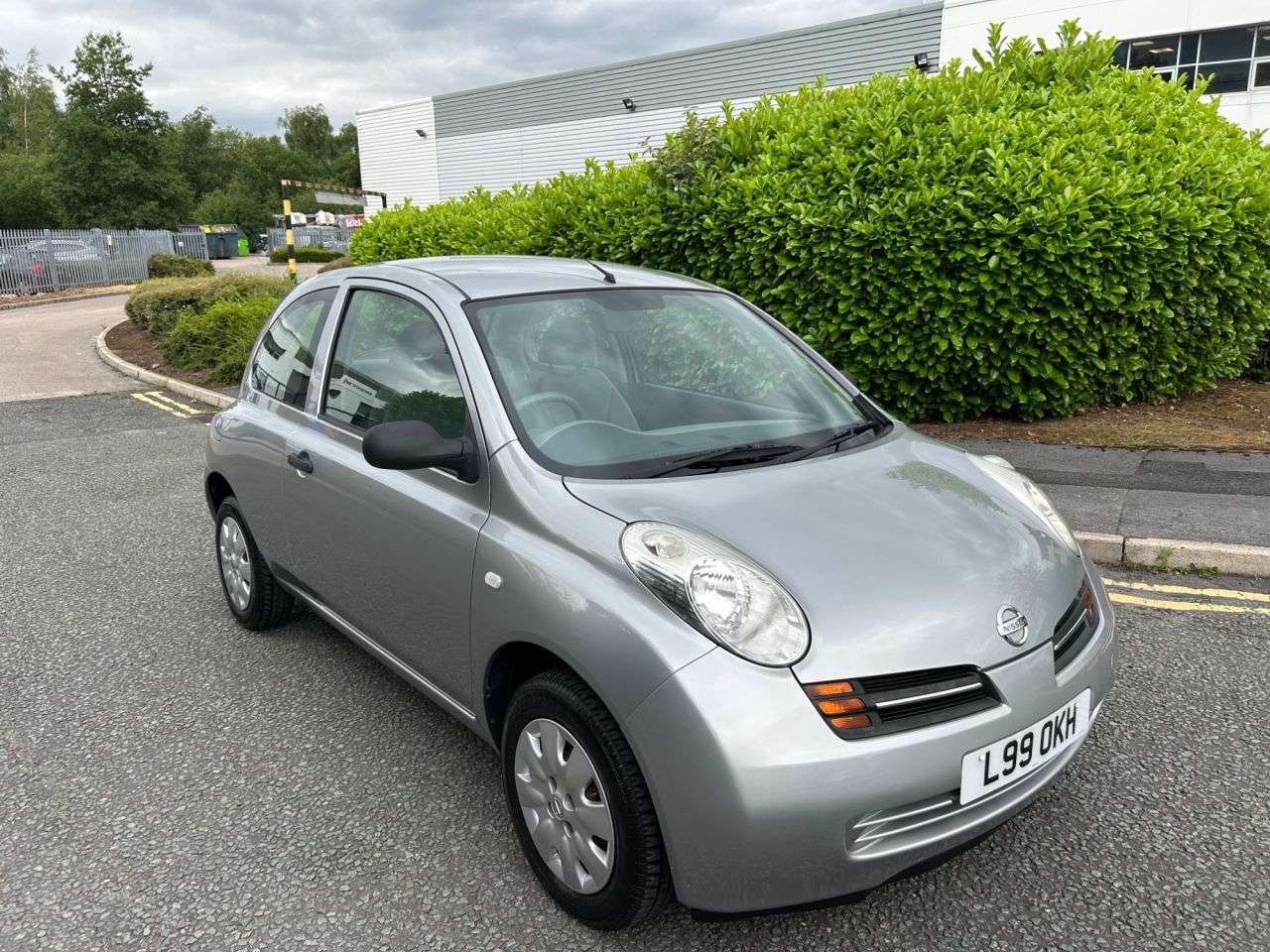 A 2003 NISSAN MICRA 1.0 E Hatchback 3dr Petrol Manual (141 g/km, 64 bhp)-Fantastic Low Mileage A 2003 NISSAN MICRA 1.0 E Hatchback 3dr Petrol Manual (141 g/km, 64 bhp)-Fantastic Low Mileage