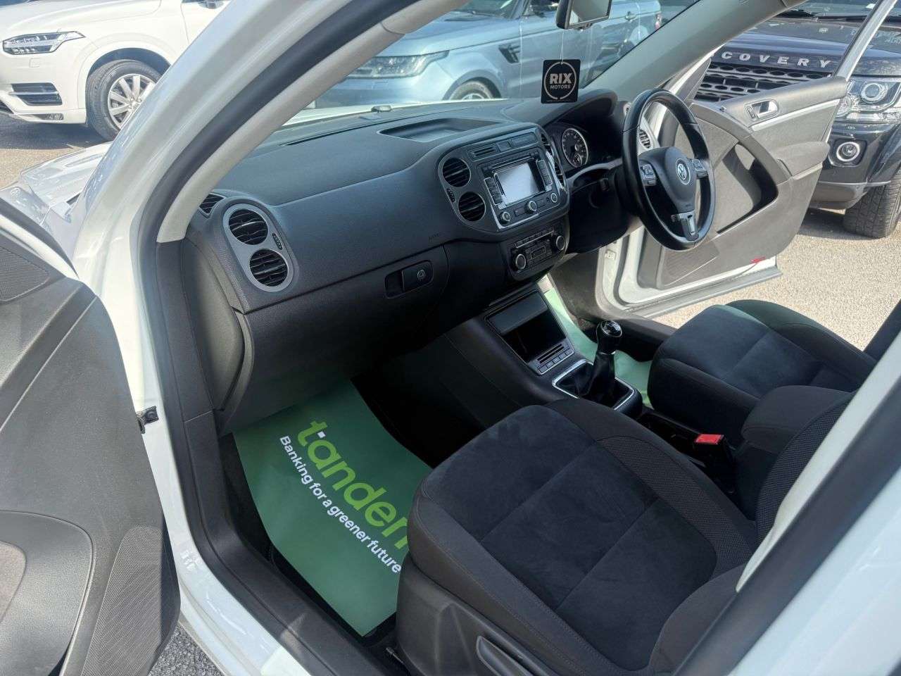2015 VOLKSWAGEN TIGUAN 2015 VOLKSWAGEN TIGUAN