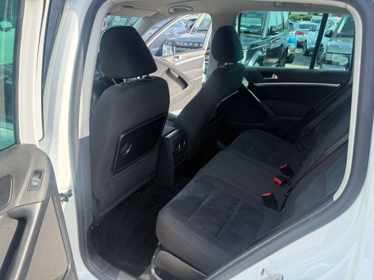 2015 VOLKSWAGEN TIGUAN 2015 VOLKSWAGEN TIGUAN