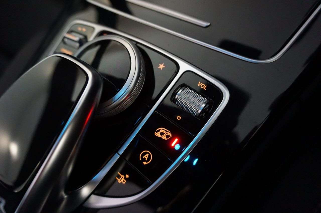 2017 MERCEDES-BENZ C-CLASS 2017 MERCEDES-BENZ C-CLASS