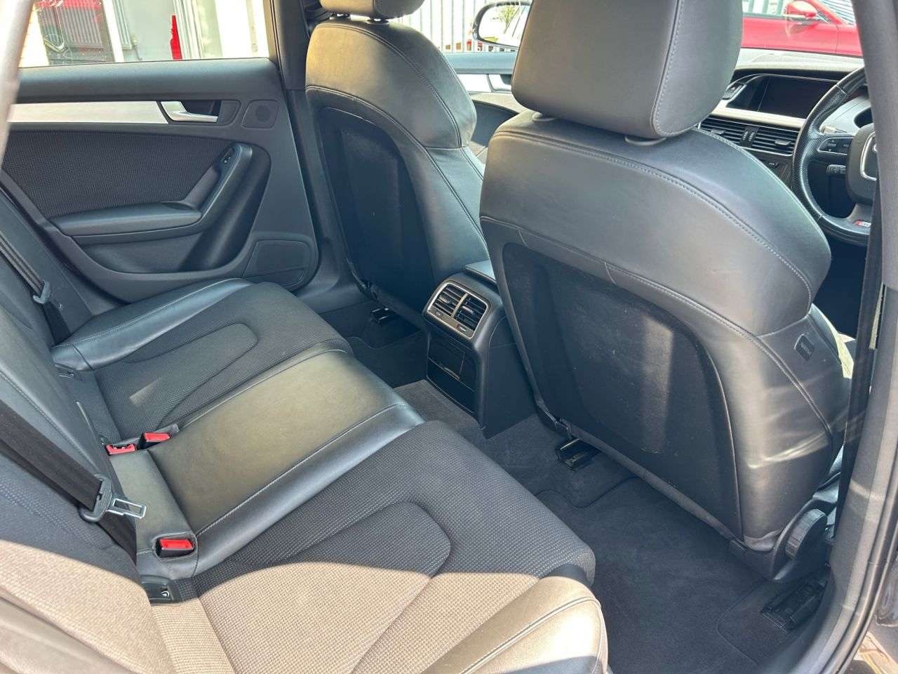 2010 AUDI A4 2010 AUDI A4